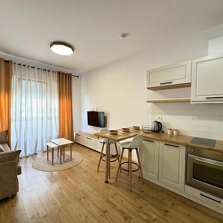 Apartment In The Heart Of Old Bazaar, Tirana - Hana Apartments Exteriör bild